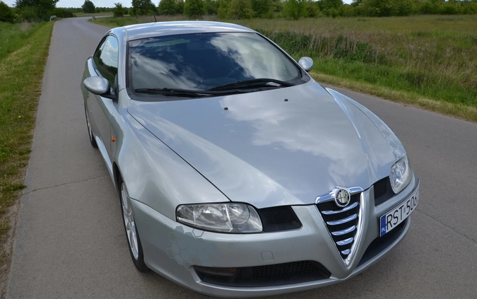 Alfa Romeo GT cena 9000 przebieg: 220000, rok produkcji 2004 z Pieńsk małe 667